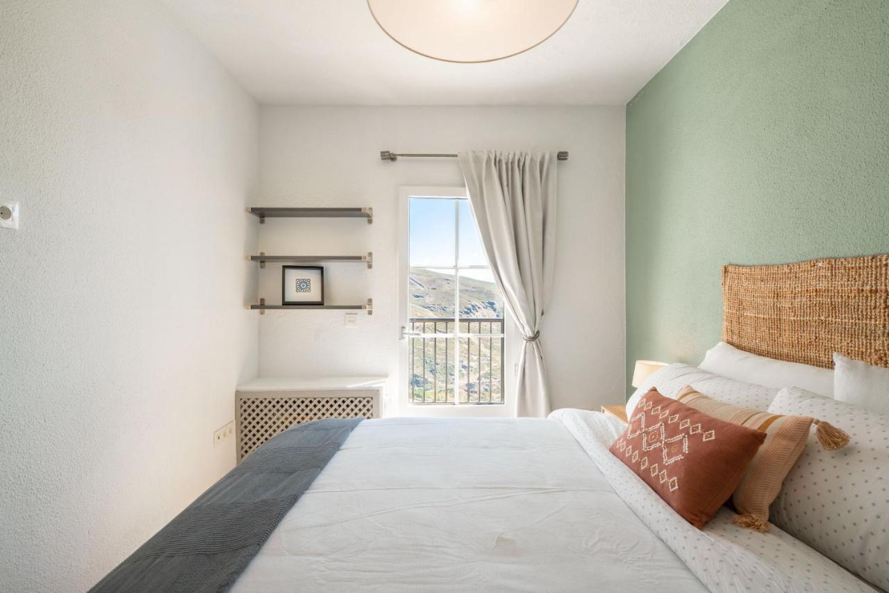 Beautifully Renovated 4 Bedroom Apt + Kid'S Room Sierra Nevada Exterior photo
